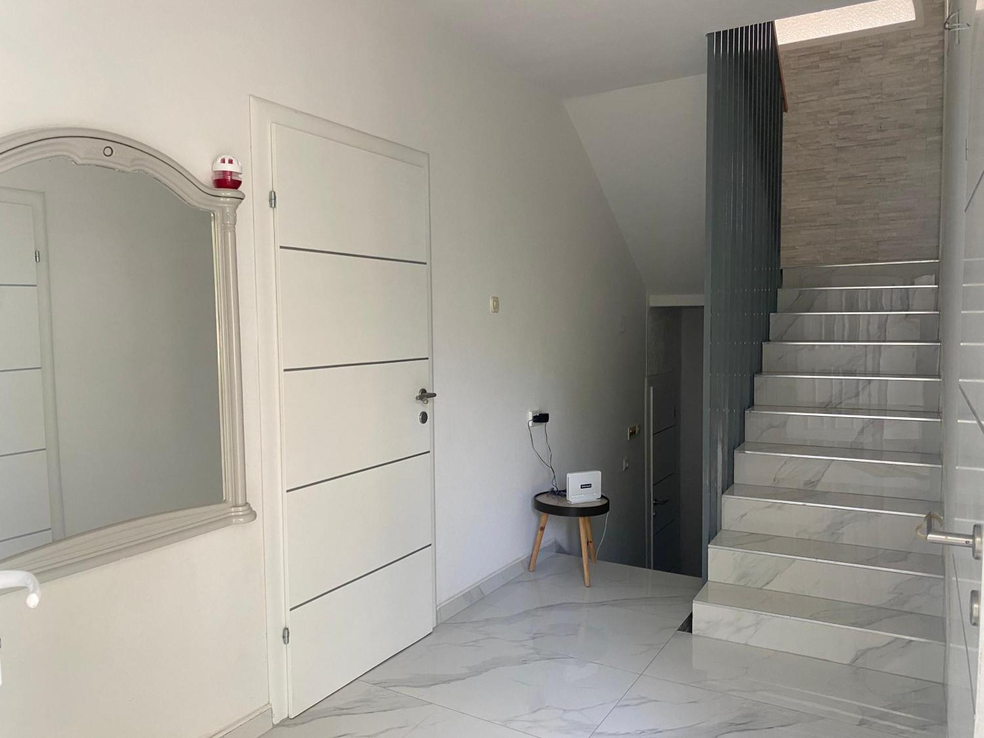 Villa Sekki Кърк Екстериор снимка